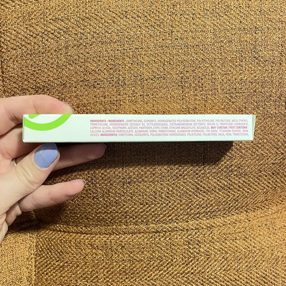 Mary Kay eye crayon